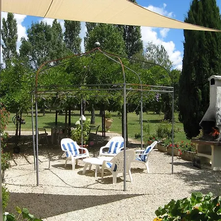ベッド・アンド・ブレックファスト Chambres D'hotes La Maison Bleue